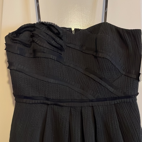 NWT Suzi Chen for Maggy Boutique Strapless Black Midi Dress. Size 4. - Picture 5 of 10
